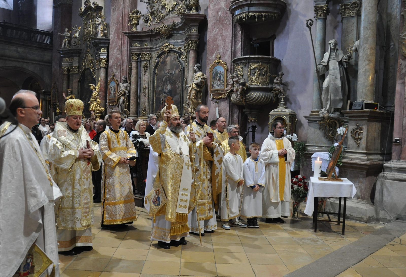 Slávnostná svätá liturgia v Kostole Ducha Svätého v Levoči